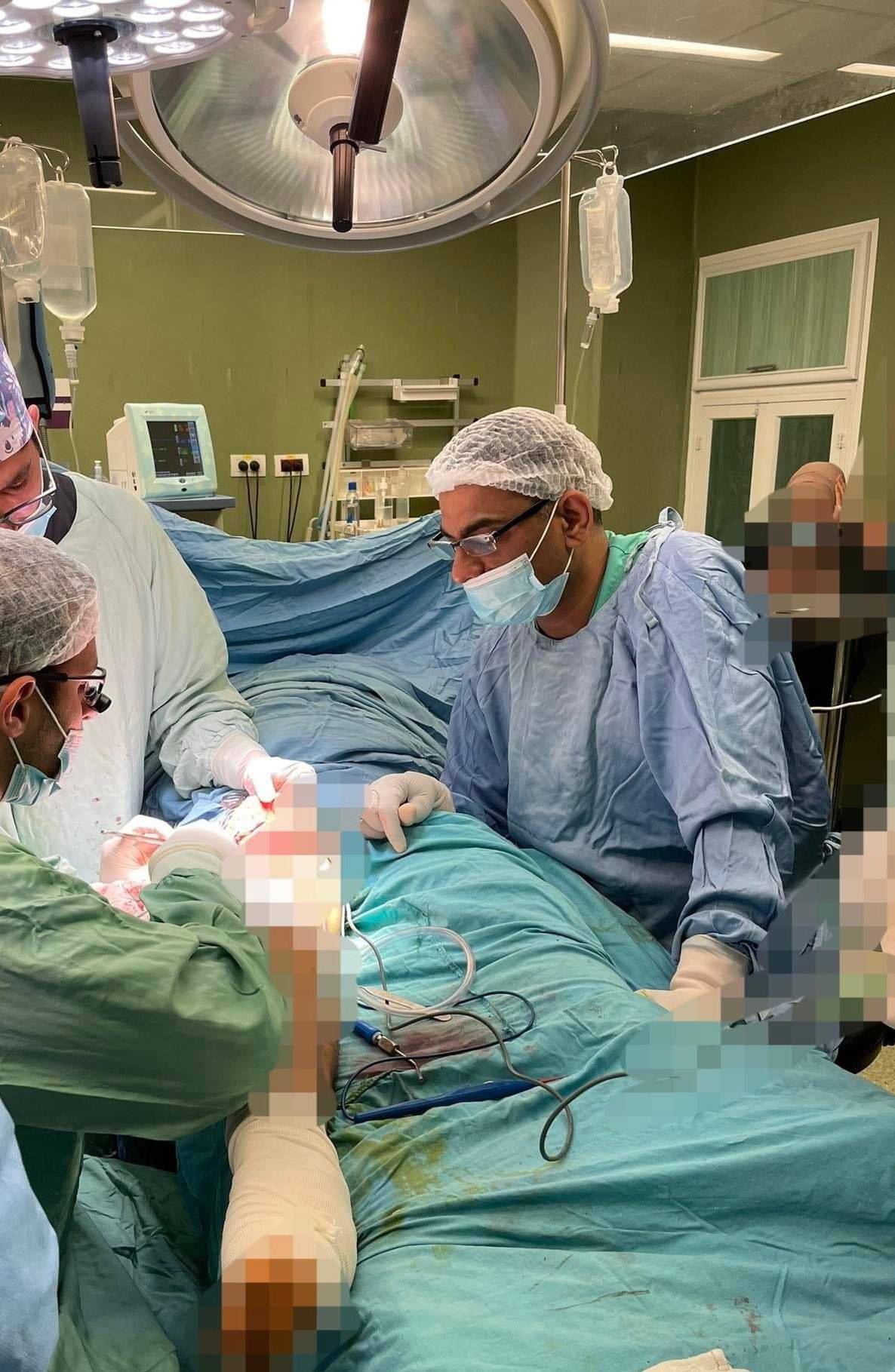 İsrail-Filistin Savaşı'nda İnsanlık Dramı: Gazzeli Doktor ve Ailesi